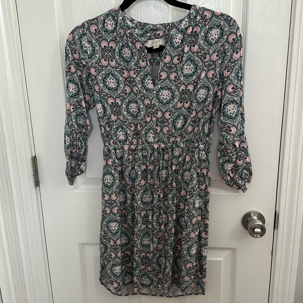 Pretty loft outlet dress